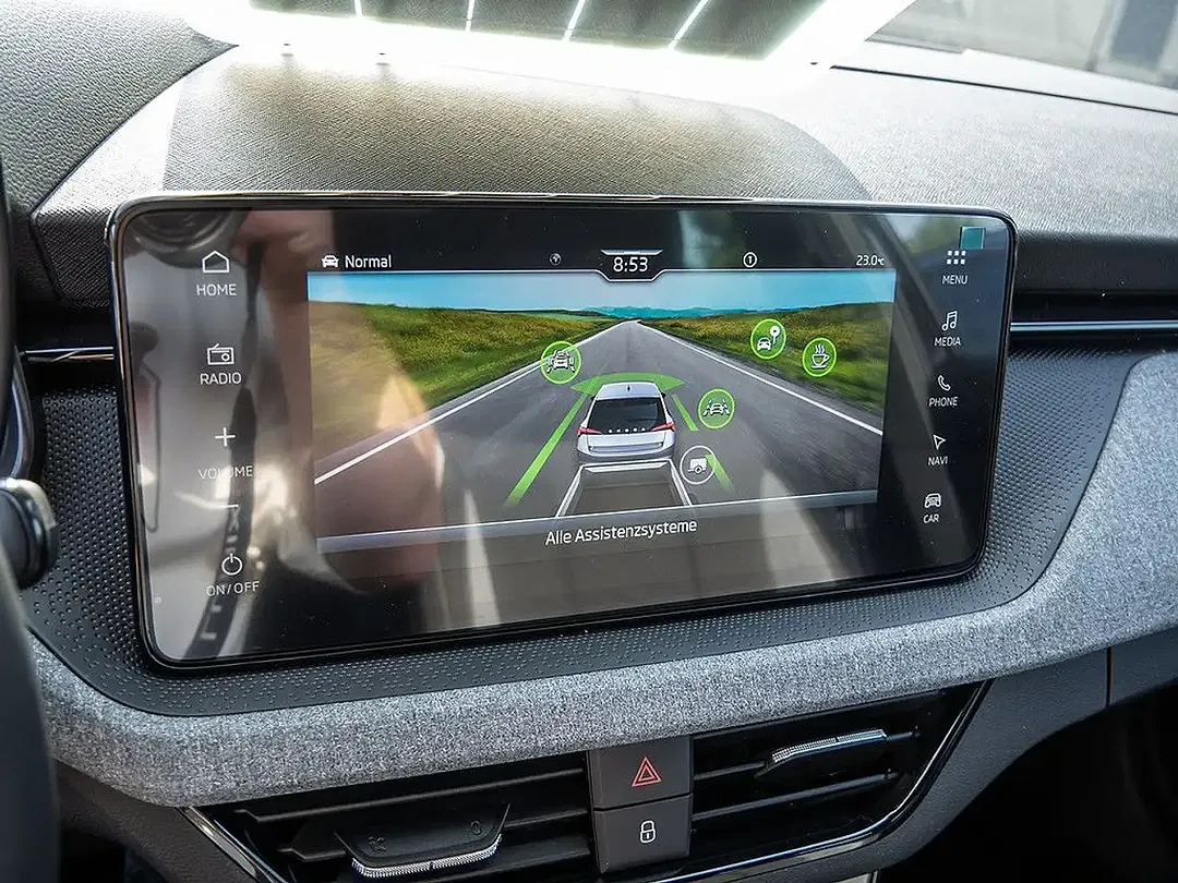 Skoda Scala - Thumbnail 9
