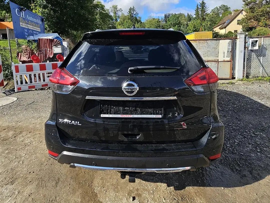 Nissan X-Trail - Thumbnail 3