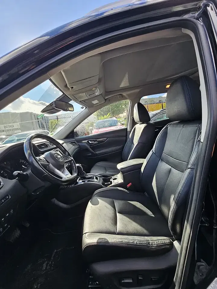 Nissan X-Trail - Thumbnail 5