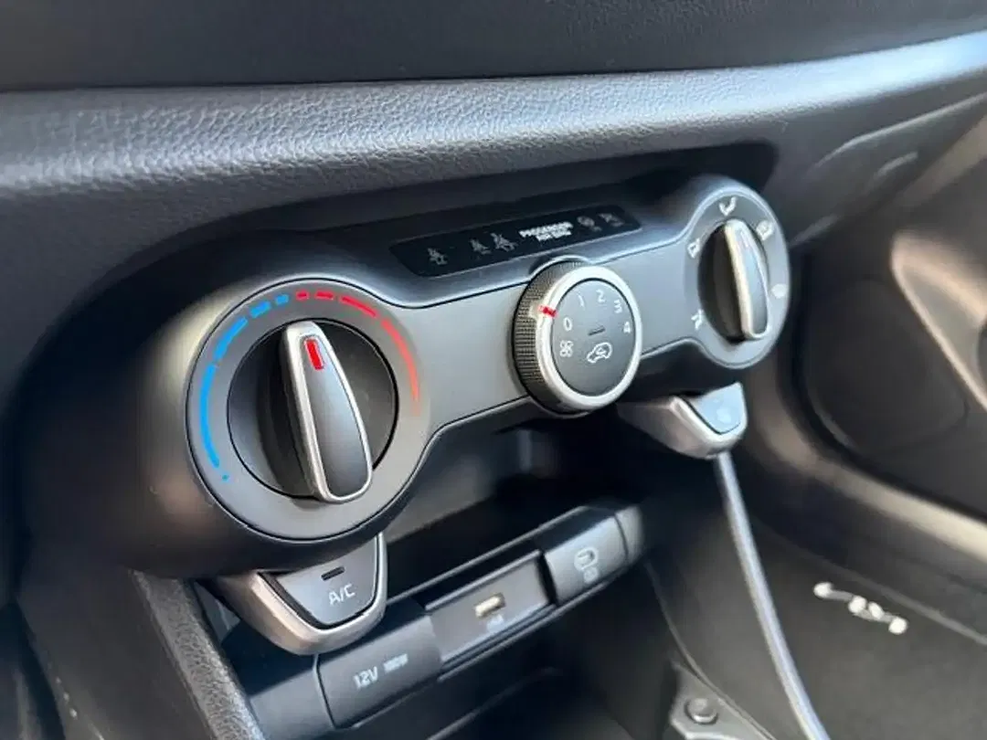 Kia Picanto - Thumbnail 13