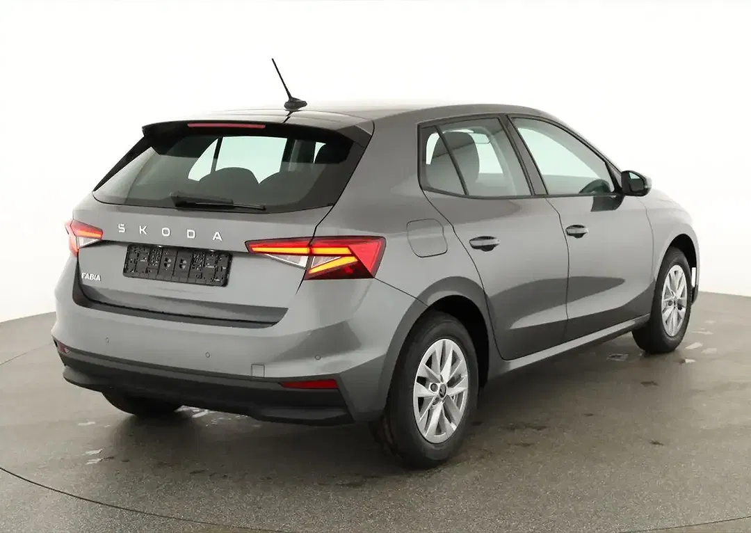 Skoda Fabia - Thumbnail 3