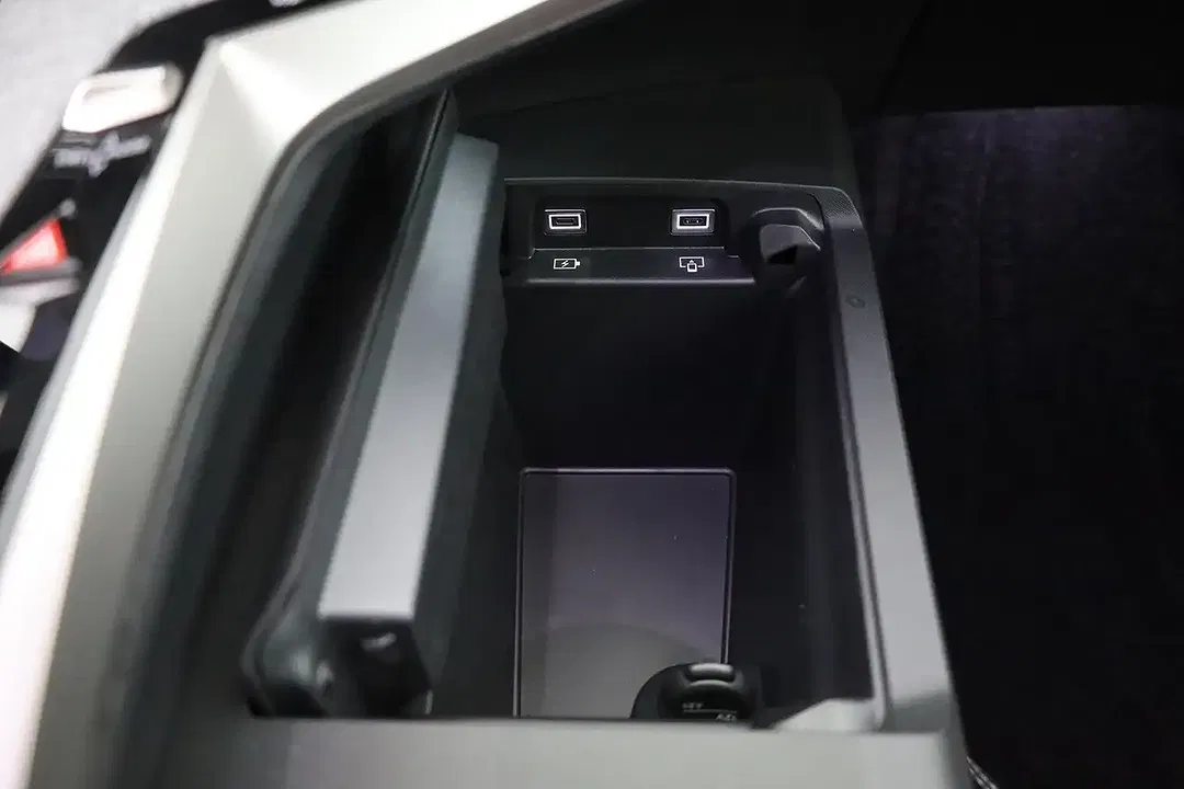 Peugeot 5008 - Thumbnail 13