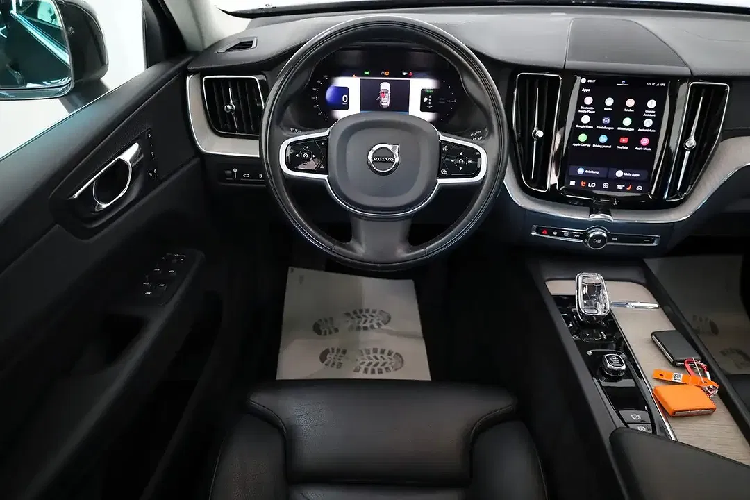 Volvo XC60 - Thumbnail 11