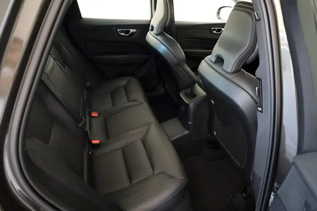 Volvo XC60 - Thumbnail 7