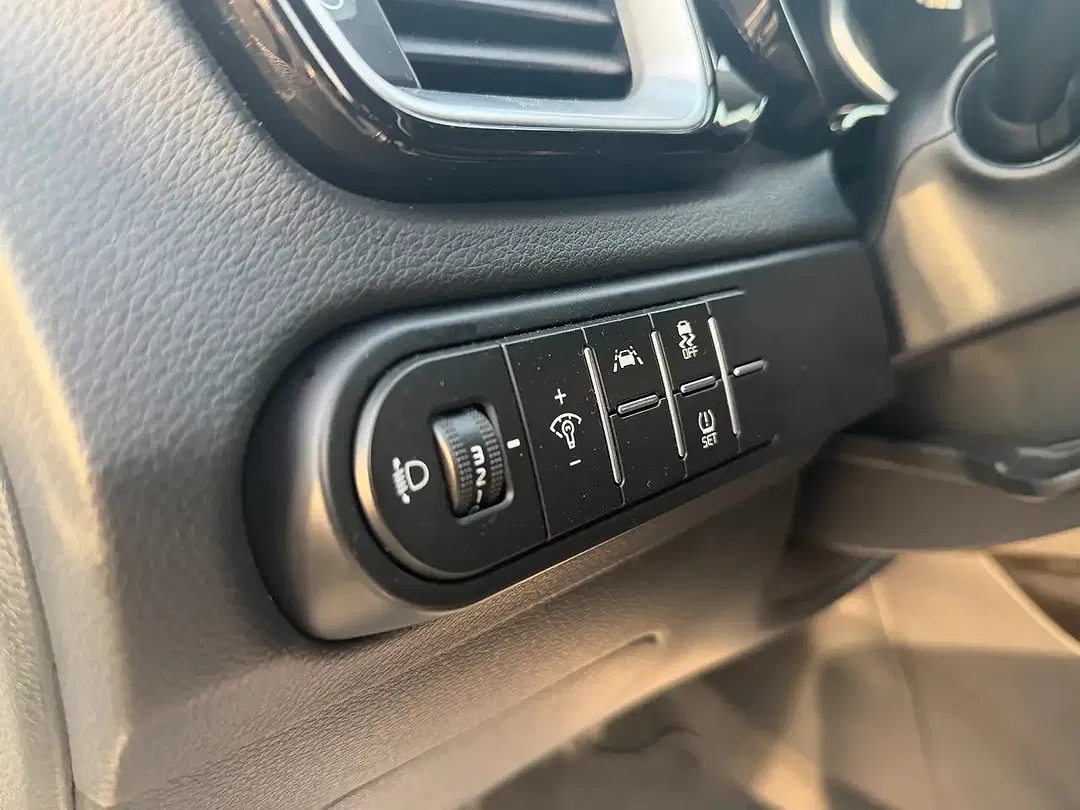 Kia XCeed - Thumbnail 10