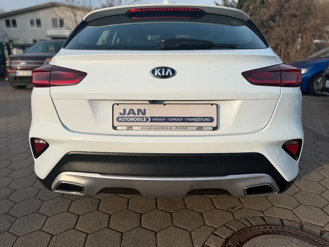Kia XCeed - Thumbnail 4