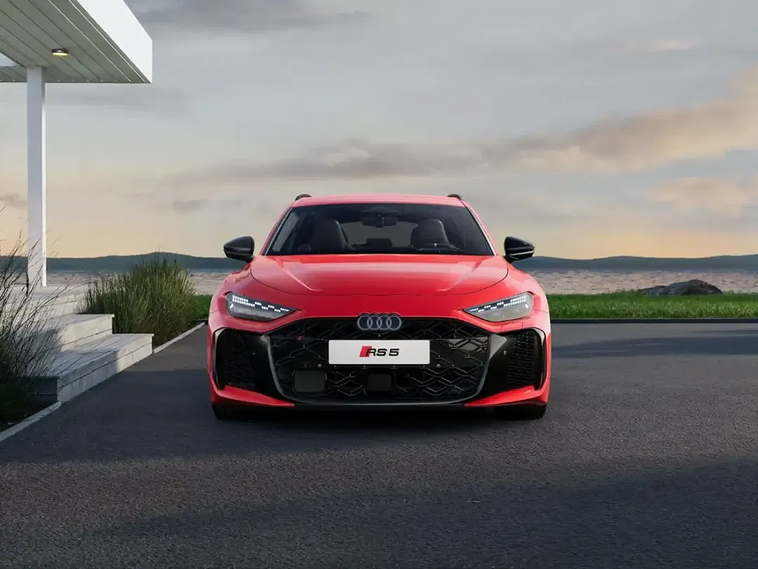 Audi RS5 - Thumbnail 2