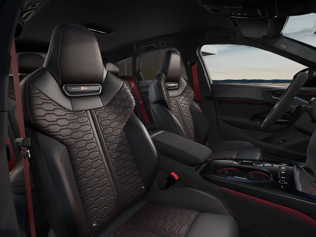 Audi RS5 - Thumbnail 9