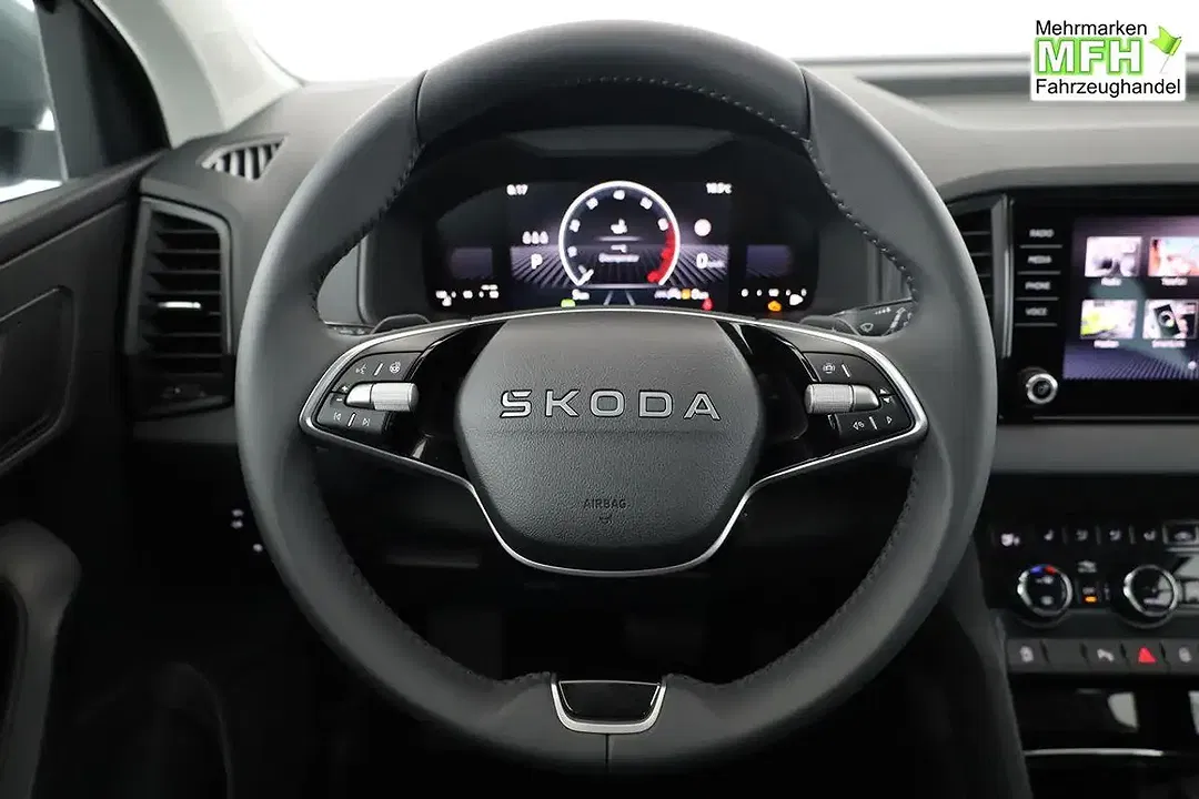 Skoda Karoq - Thumbnail 5