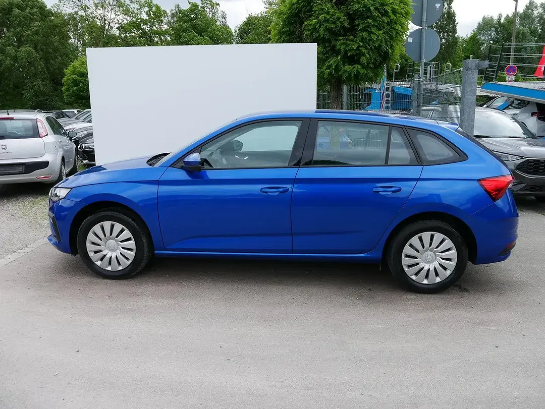 Skoda Scala - Thumbnail 9