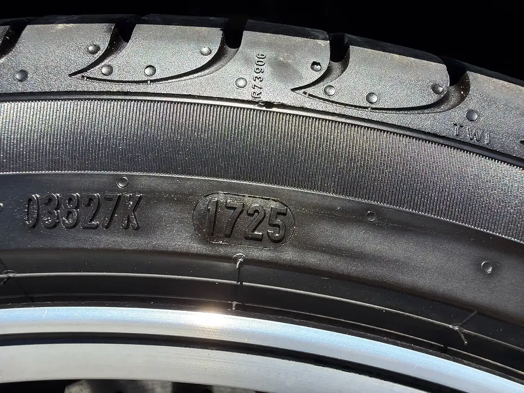 Mercedes-Benz C 63 AMG - Thumbnail 15