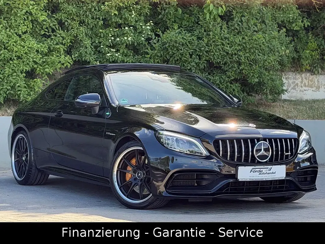 Mercedes-Benz C 63 AMG - Thumbnail 7