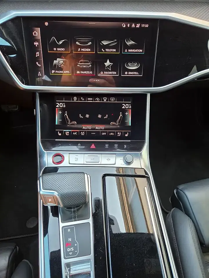 Audi RS6 - Thumbnail 11