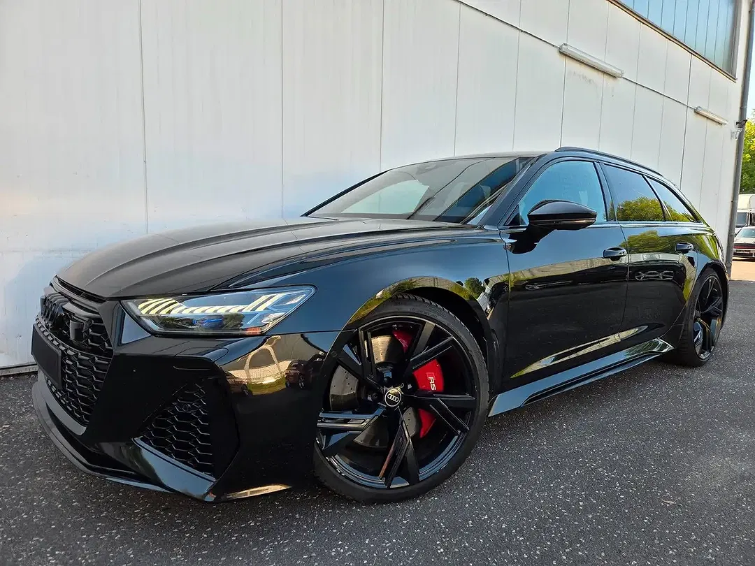 Audi RS6 - Thumbnail 2