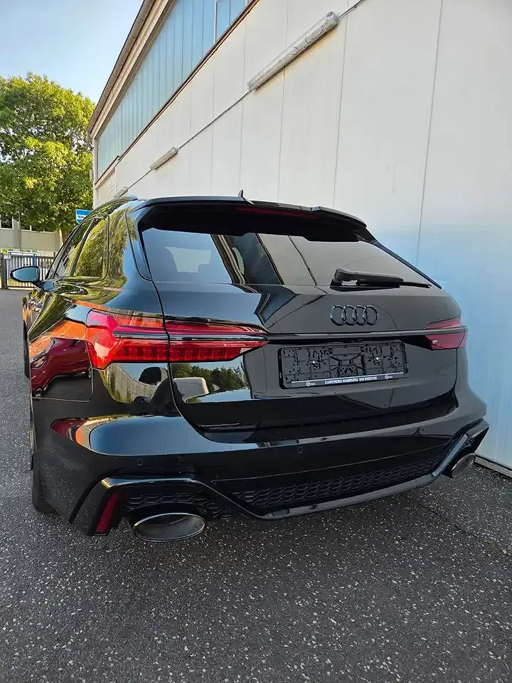 Audi RS6 - Thumbnail 7