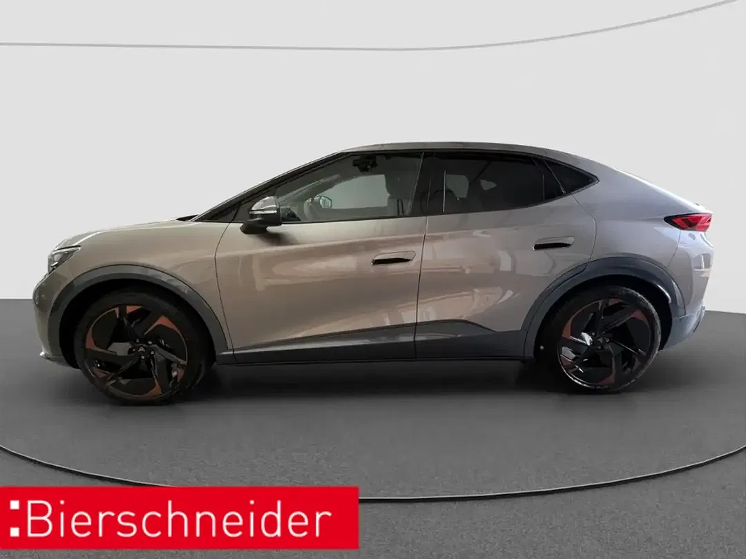 CUPRA Tavascan - Thumbnail 3