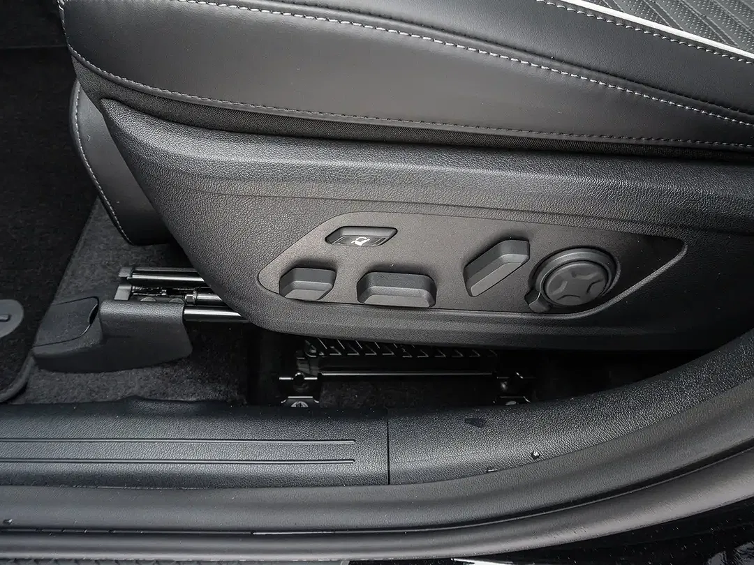 Kia Sorento - Thumbnail 13