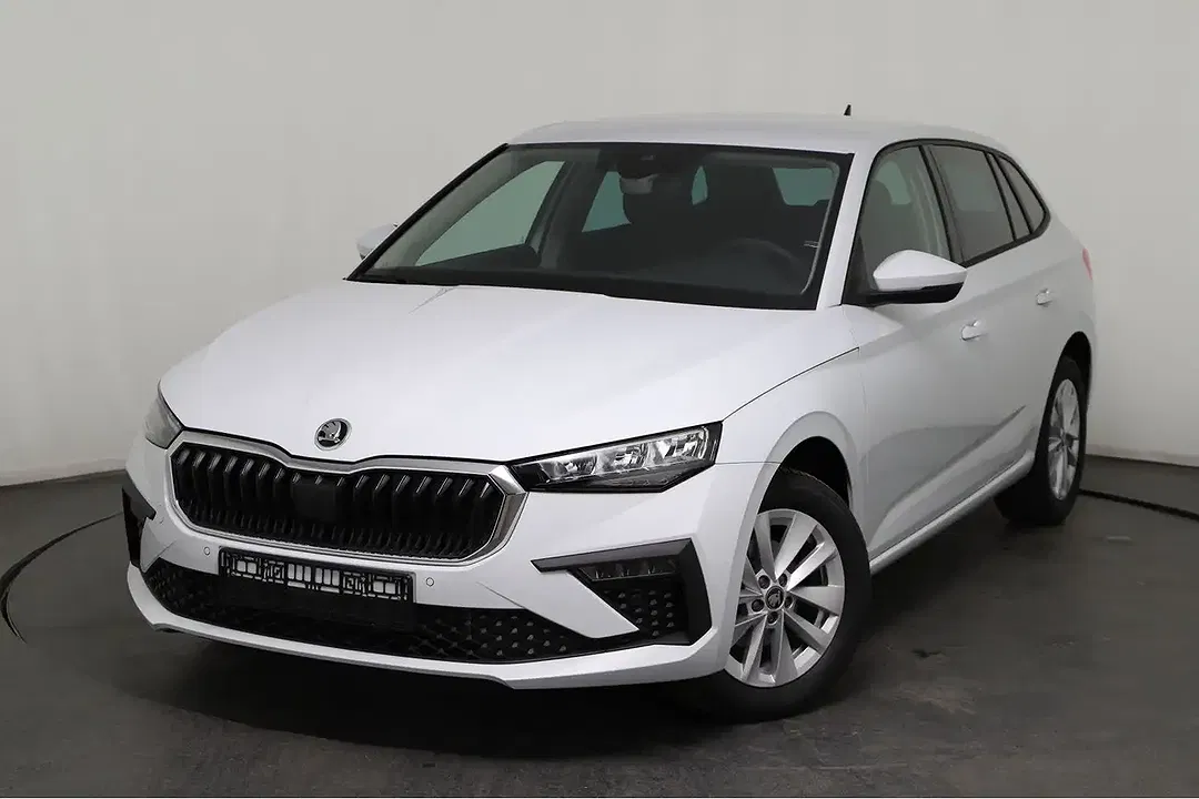 Skoda Scala - Thumbnail 1
