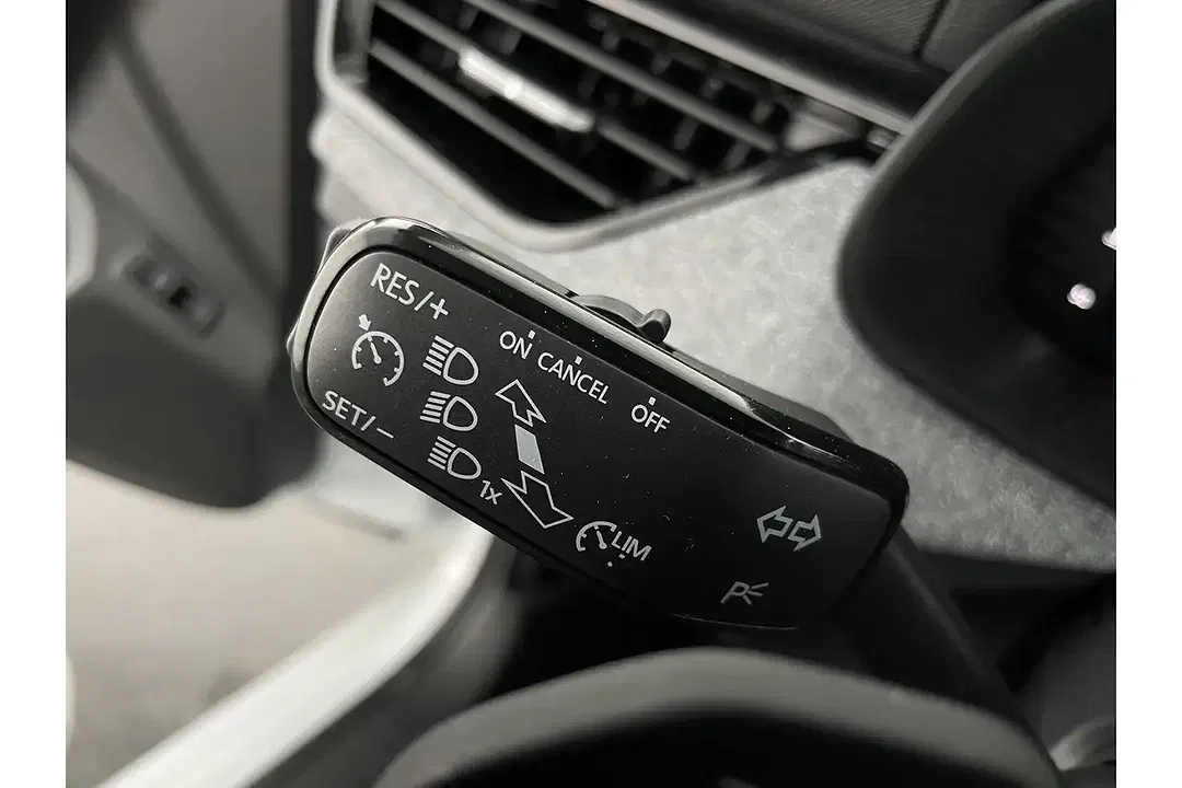 Skoda Scala - Thumbnail 25