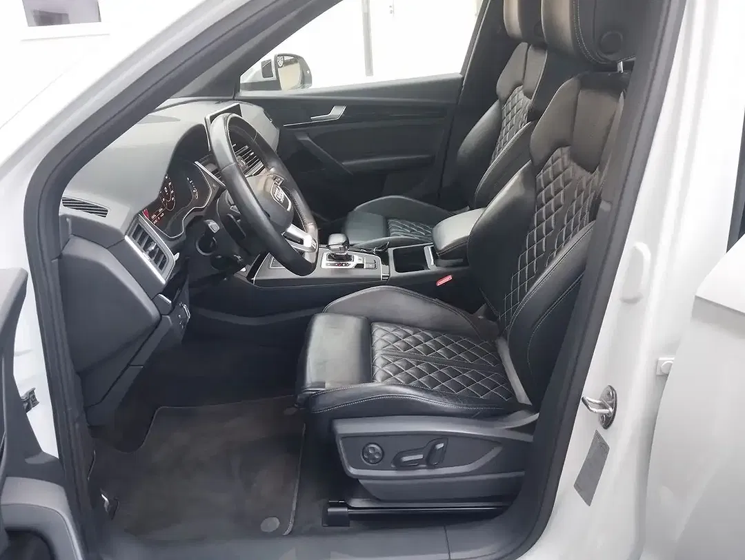 Audi SQ5 - Thumbnail 11
