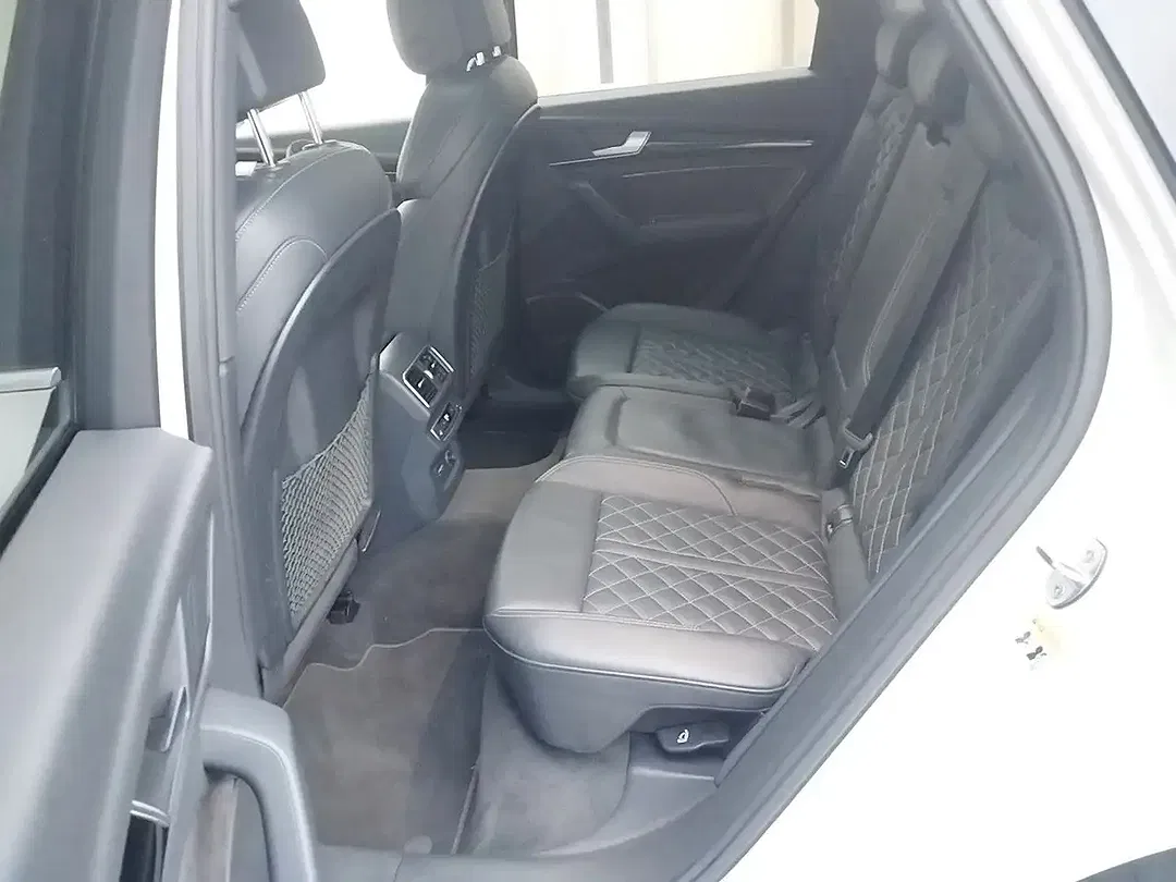 Audi SQ5 - Thumbnail 12