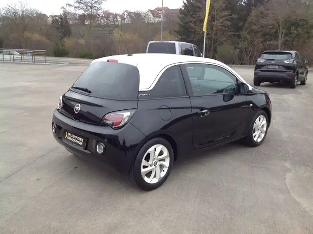 Opel Adam - Thumbnail 3
