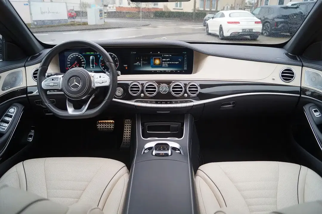 Mercedes-Benz S 560 - Thumbnail 12