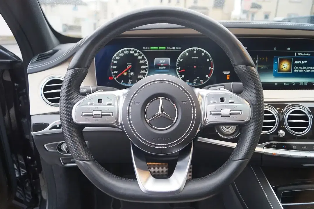 Mercedes-Benz S 560 - Thumbnail 14