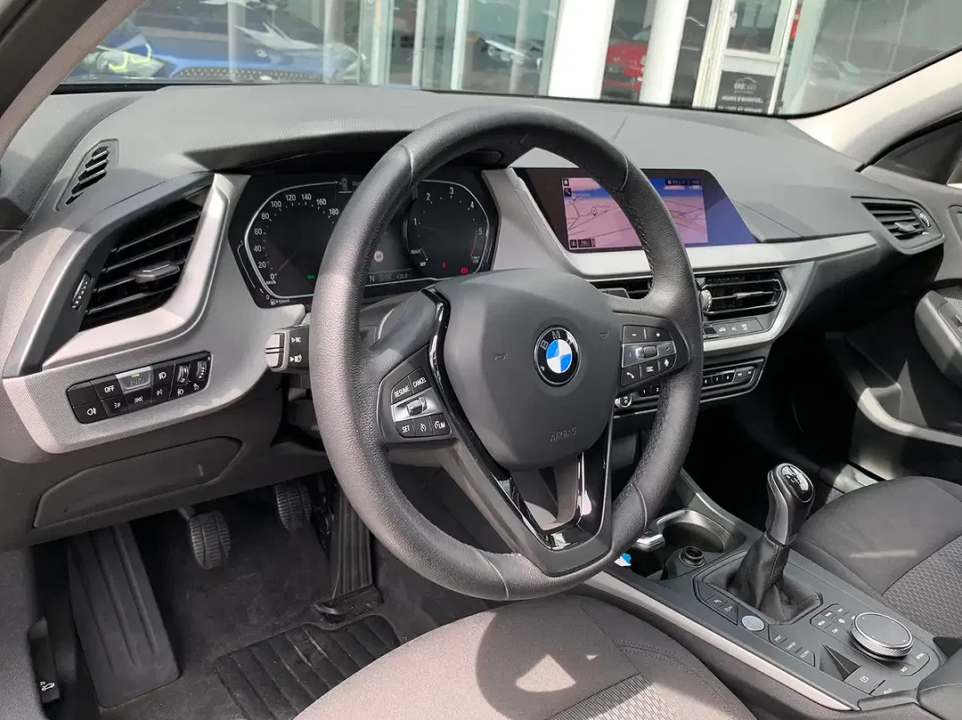 BMW 116 - Thumbnail 9