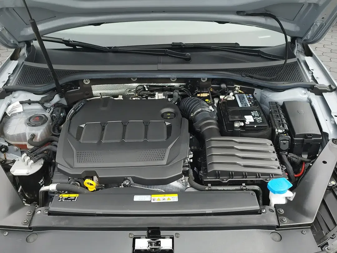 Volkswagen Passat Variant - Thumbnail 13