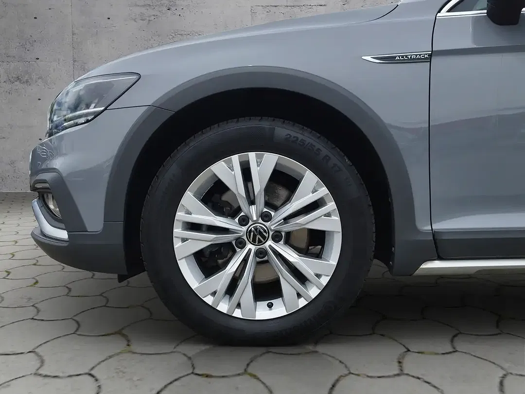 Volkswagen Passat Variant - Thumbnail 14