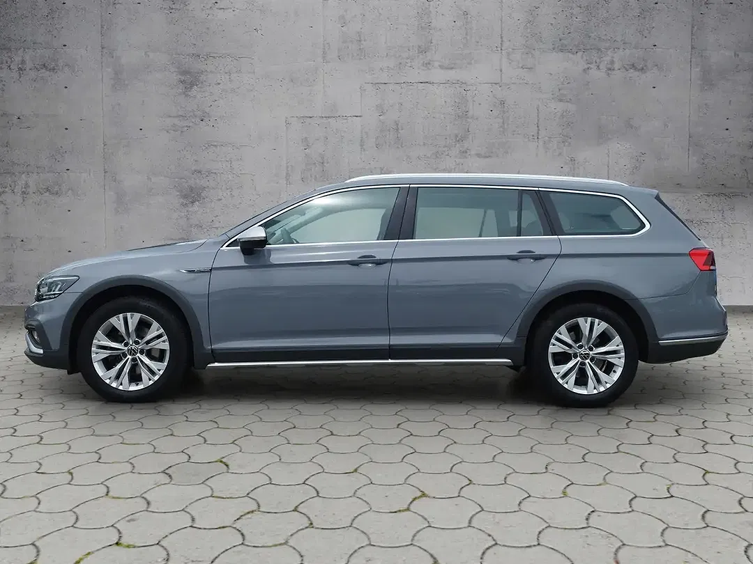 Volkswagen Passat Variant - Thumbnail 3