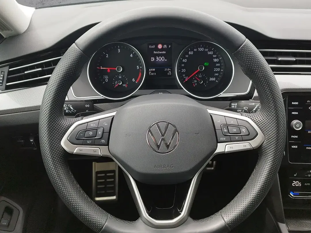 Volkswagen Passat Variant - Thumbnail 7