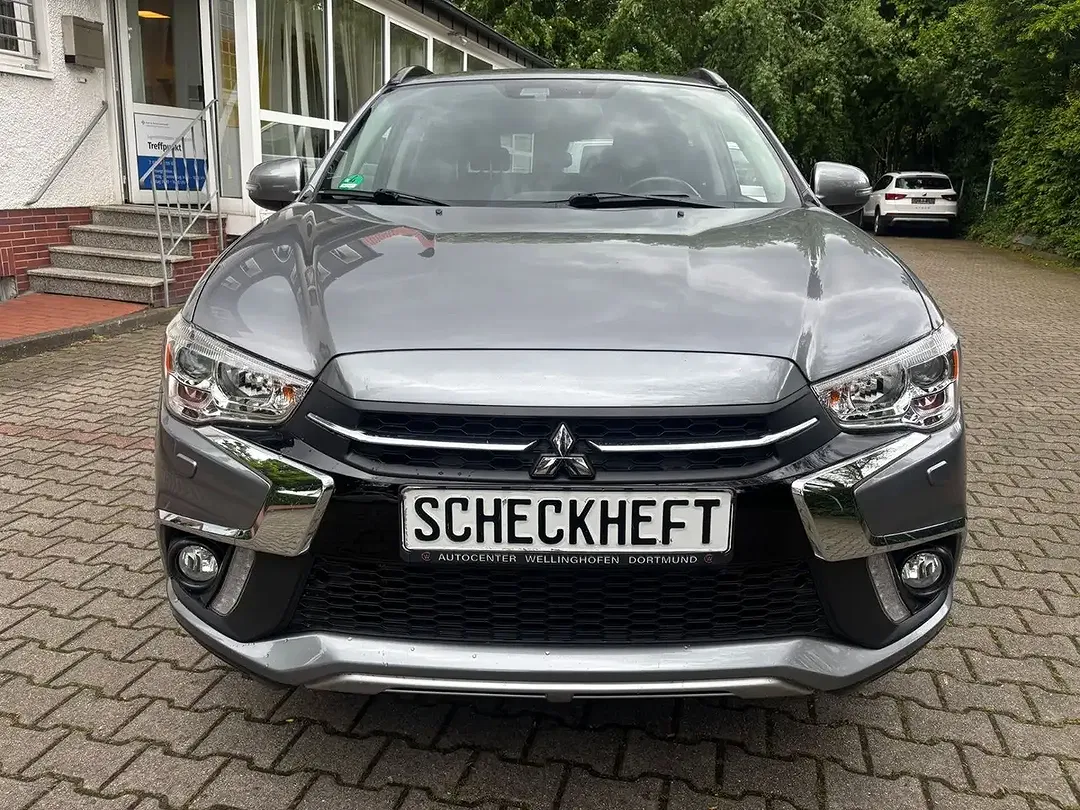 Mitsubishi ASX - Thumbnail 2