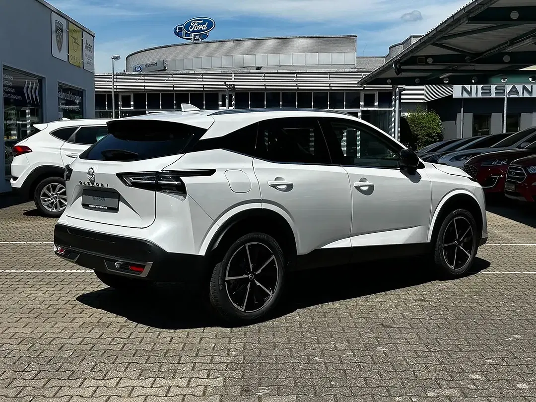 Nissan Qashqai - Thumbnail 4