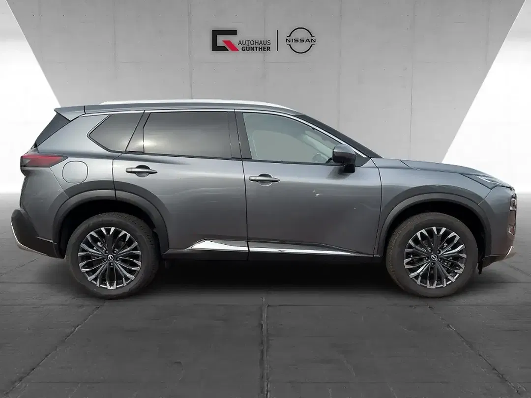 Nissan X-Trail - Thumbnail 4