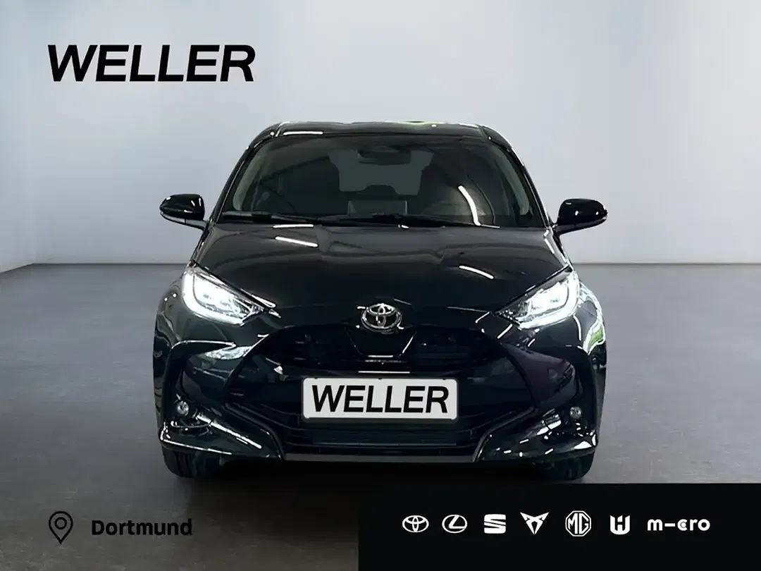 Toyota Yaris - Thumbnail 2