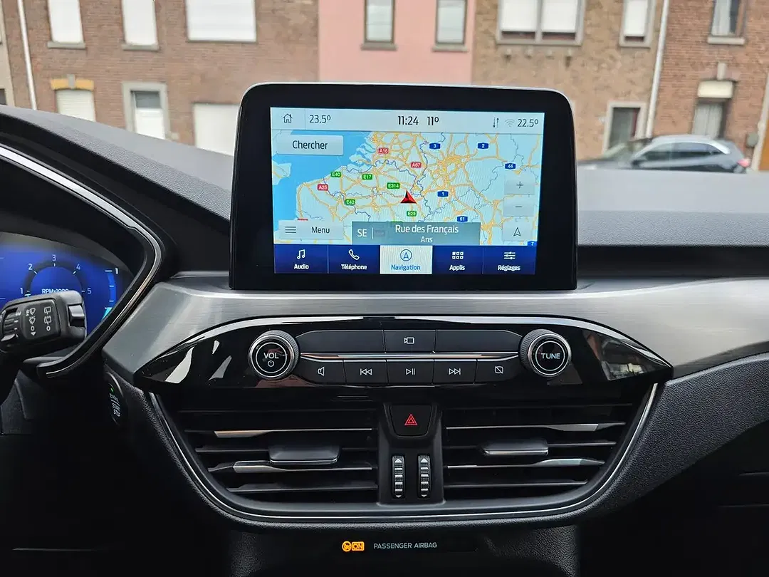 Ford Kuga - Thumbnail 12