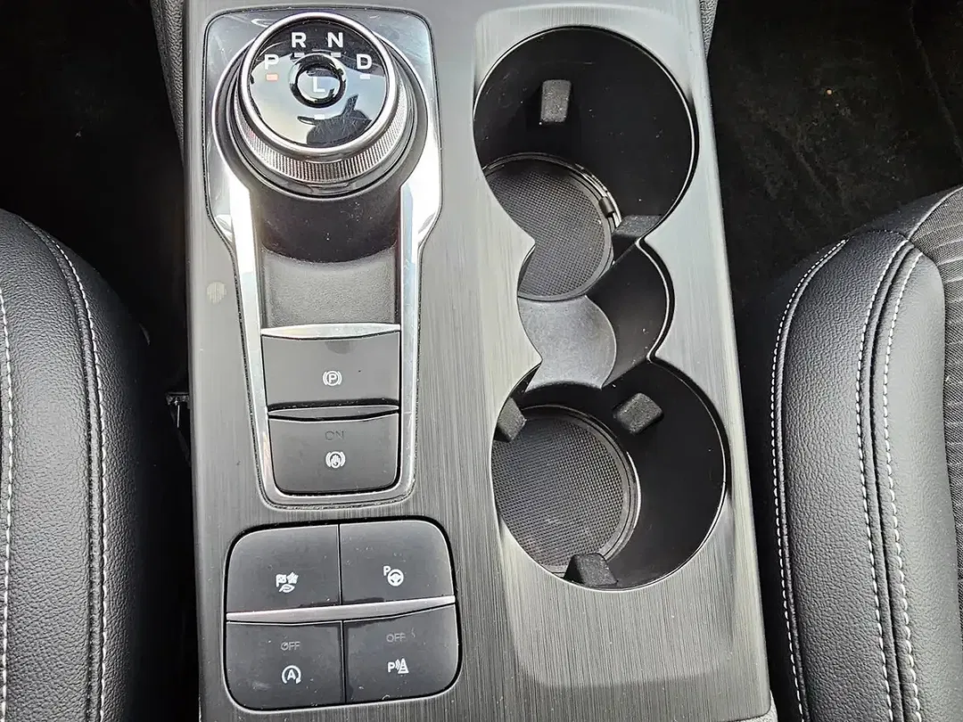Ford Kuga - Thumbnail 13