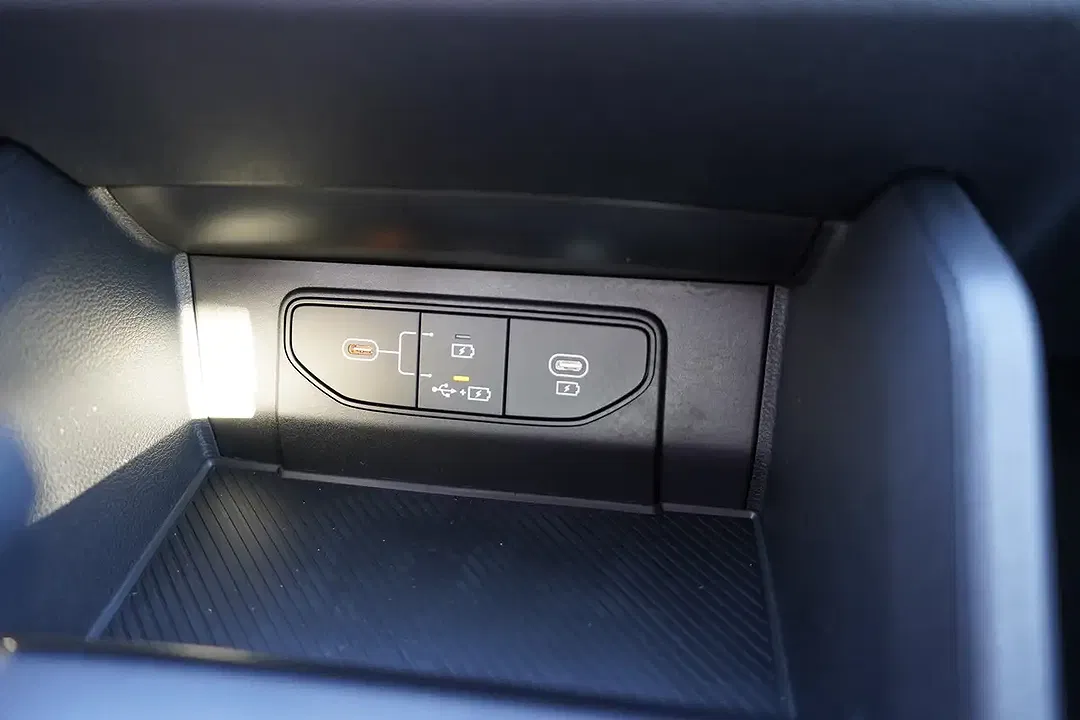 Kia Sportage - Thumbnail 12