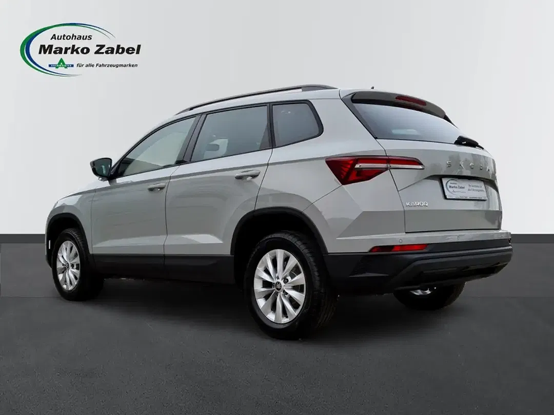 Skoda Karoq - Thumbnail 3