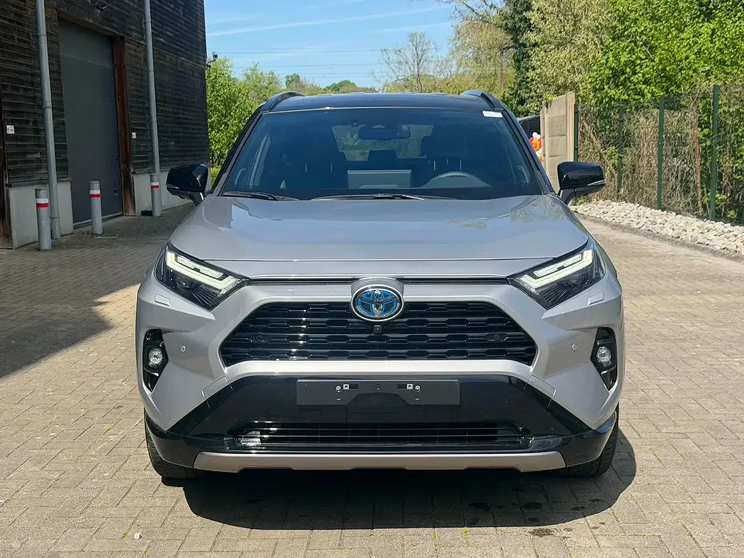 Toyota RAV 4 - Thumbnail 9