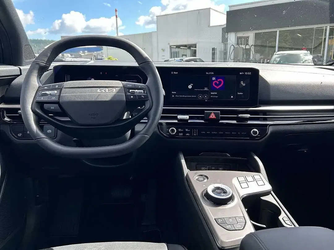 Kia Sportage - Thumbnail 14
