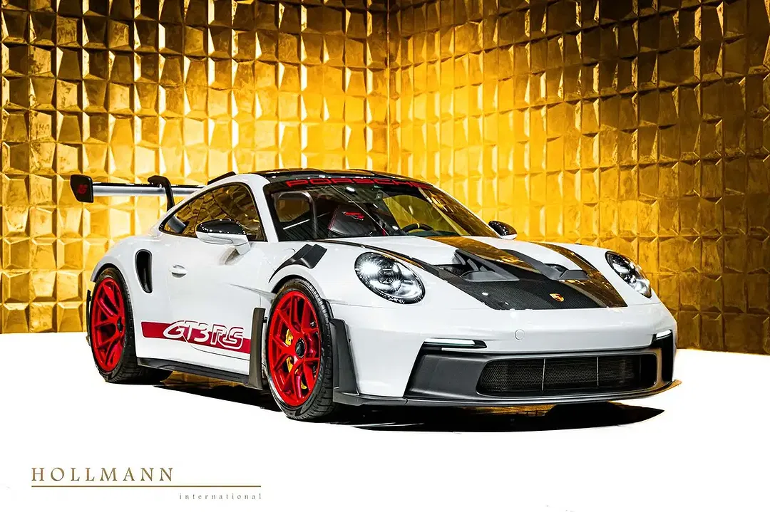 Porsche 992 - Thumbnail 1