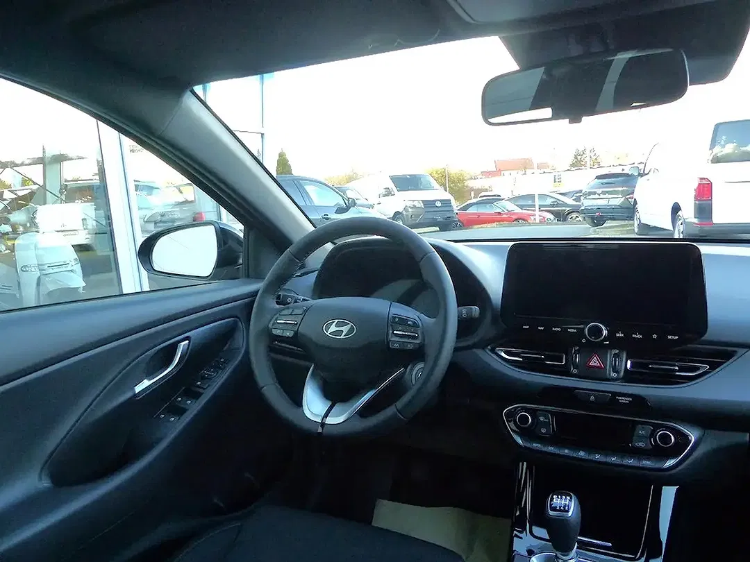 Hyundai i30 - Thumbnail 10