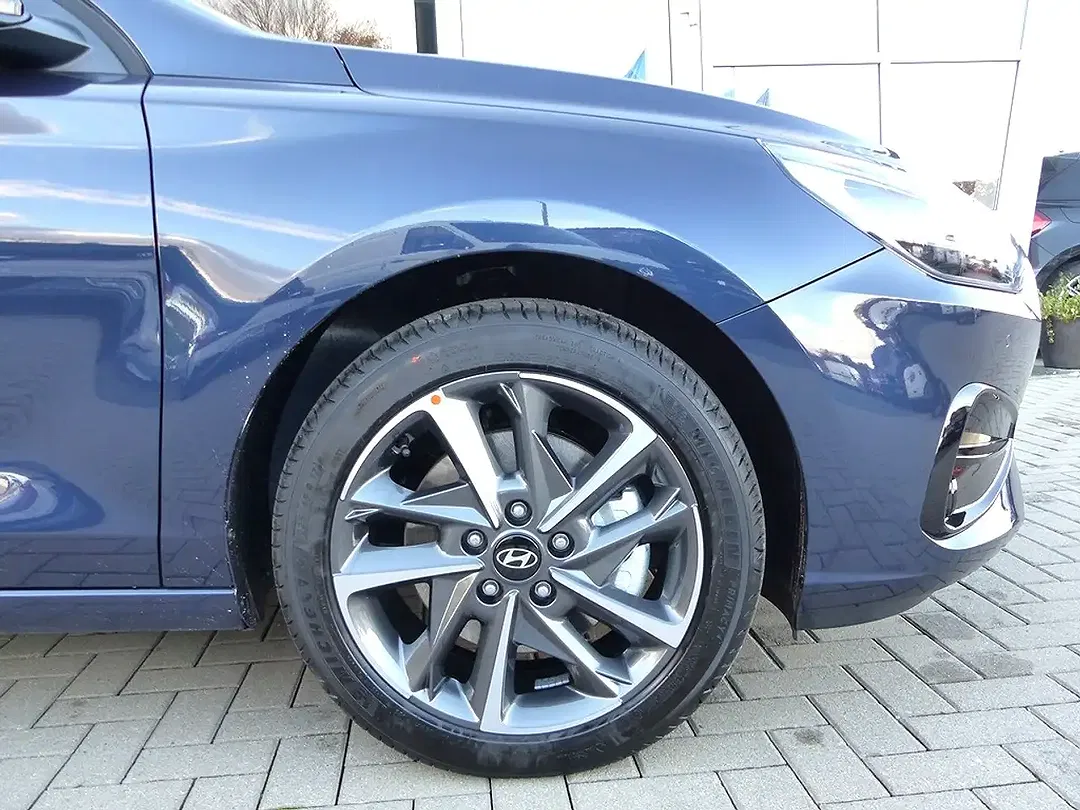 Hyundai i30 - Thumbnail 9
