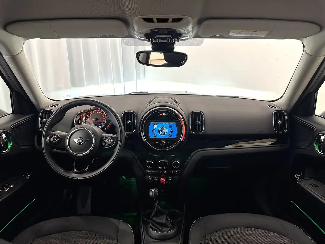 MINI Cooper Countryman - Thumbnail 10