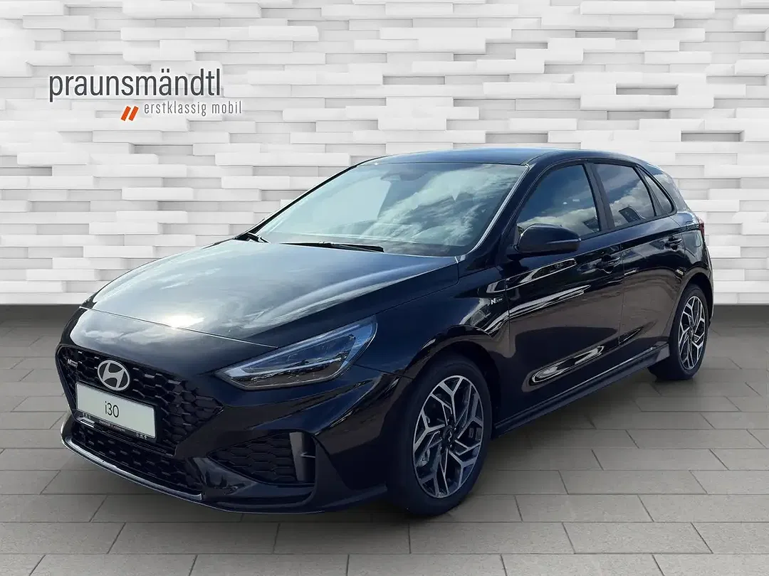 Hyundai i30 - Thumbnail 1