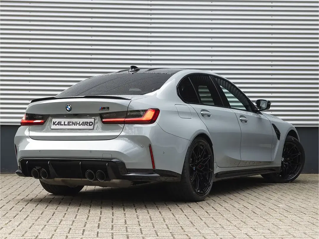 BMW M3 - Thumbnail 2