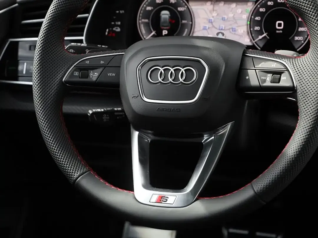 Audi Q8 - Thumbnail 11